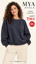 MYA 045539.BLU – promozione con modella, prezzo 7.99 euro