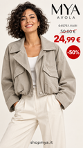 MYA 045751.VARI – promozione con modella, prezzo 24.99 euro
